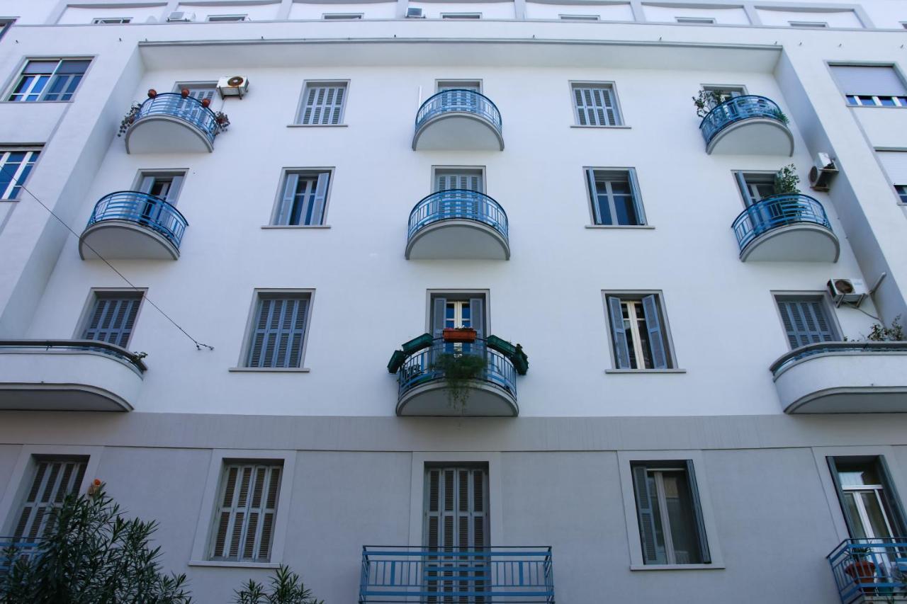 Putignani 210 Apartment Bari Luaran gambar
