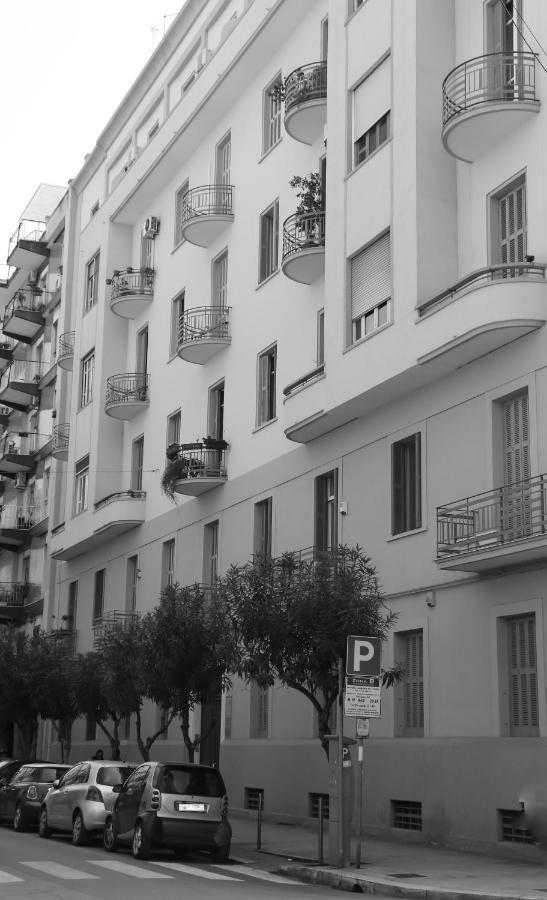 Putignani 210 Apartment Bari Luaran gambar